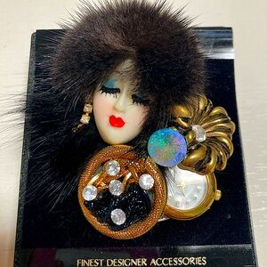 Vintage Jewelry Brooch time piece. Bonetto in original packaging. NWT